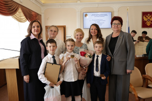 Торжественная церемония награждения победителей и призеров регионального этапа XII Всероссийской Конференции «Юные техники и изобретатели»