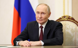 Президент Российской Федерации Владимир Путин поздравил педагогов с Днем учителя